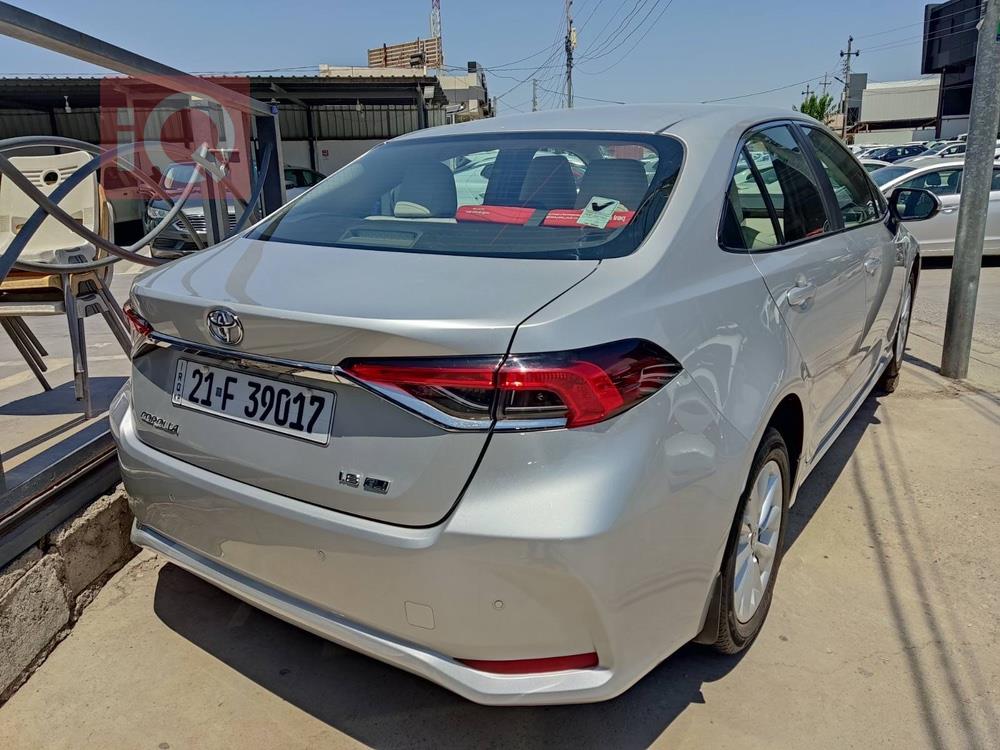 تۆیۆتا کۆرۆلا